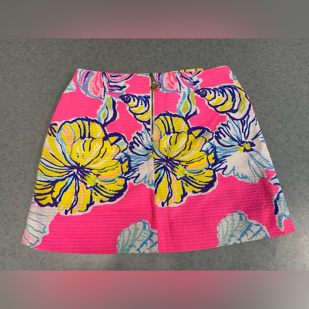 Lilly Pulitzer Marigold Floral Pink Skort—Size 2 - Picture 2 of 8